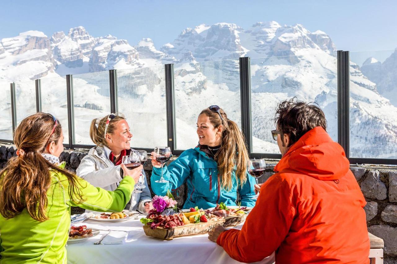 Olympic Regina Hotel Pinzolo Eksteriør bilde