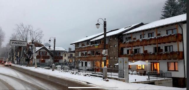 Olympic Regina Hotel Pinzolo Eksteriør bilde
